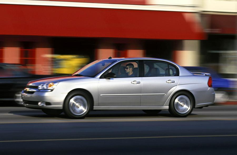  Chevrolet Malibu 2004 года  (фото 58 из 72)
